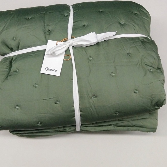 NWT QUINCE Bamboo Quilt King/Cal King Olive 7501 - Picture 7 of 9
